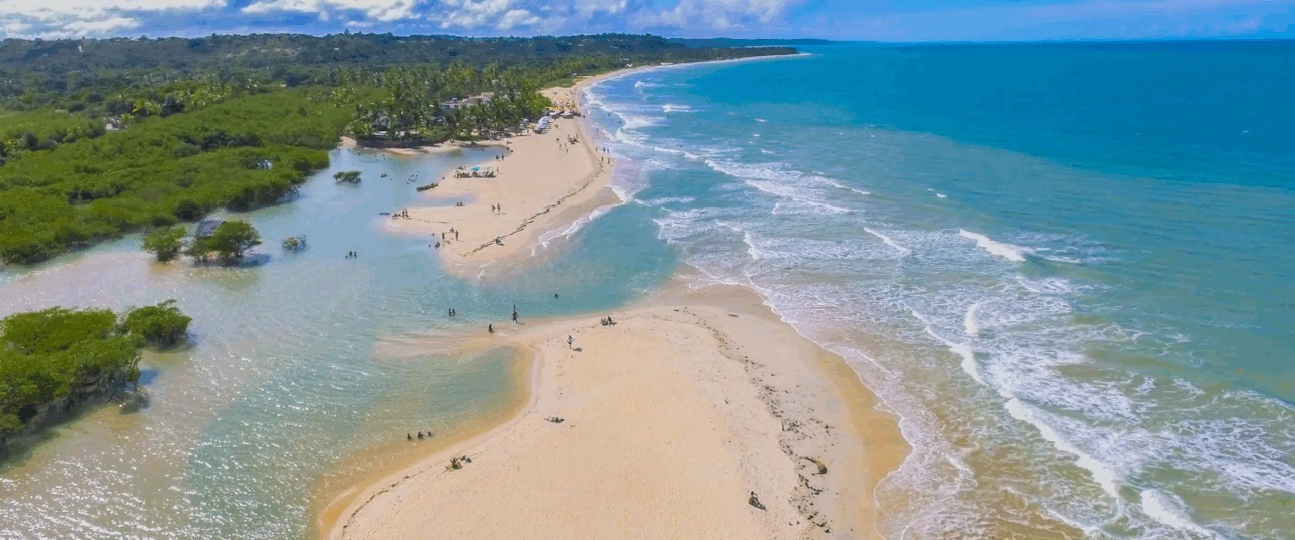 Praia dos Nativos em Trancoso Praia dos Nativos em Trancoso