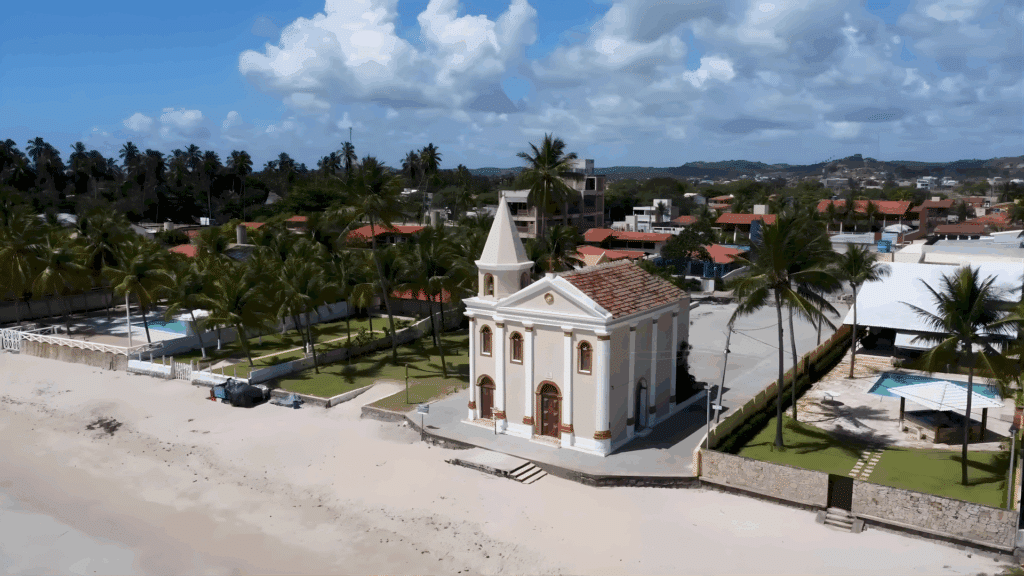 Igreja de São Pedro na praia das Campas em Tamandaré PE Igreja de São Pedro na praia das Campas em Tamandaré PE