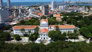 Casa da Cultura — artesanato e memória local em Recife