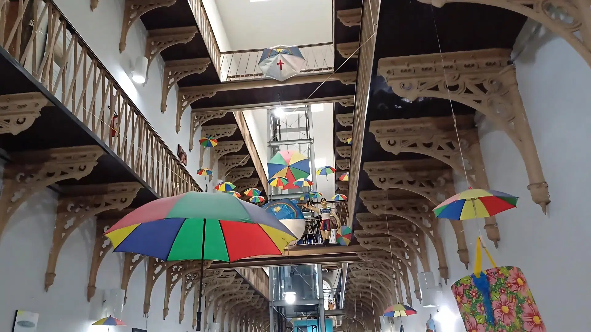 Casa da Cultura — artesanato e memória local em Recife Casa da Cultura — artesanato e memória local em Recife